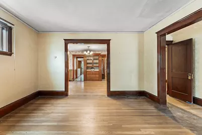 42 Belmont St, Somerville, MA 02143 - Photo 13