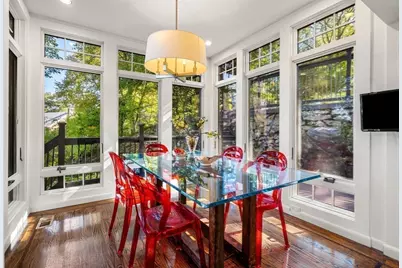 1125 W Roxbury Pkwy, Brookline, MA 02467 - Photo 19