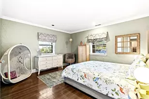 1125 W Roxbury Pkwy, Brookline, MA 02467 - Photo 31