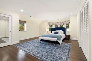 1125 W Roxbury Pkwy, Brookline, MA 02467 - Photo 33