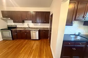 19 Banks St, Somerville, MA 02144 - Photo 3