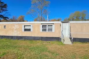 46 Madden Rd, West Brookfield, MA 01585 - Photo 3