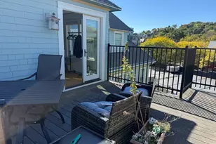 99 Coolidge St - Penthouse Apt, Brookline, MA 02446 - Photo 9