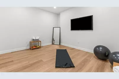 14 Liana Street, Woburn, MA 01801 - Photo 35