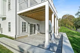 14 Liana St, Woburn, MA 01801 - Photo 39