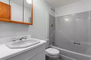 91 Maplewood Ave, Marlborough, MA 01752 - Photo 21