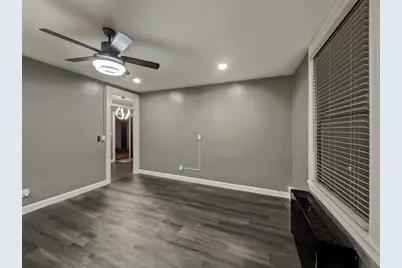 140 Chestnut St #706, Springfield, MA 01103 - Photo 9