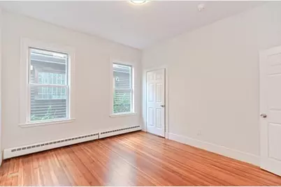 28 Inman Street #1, Cambridge, MA 02139 - Photo 17