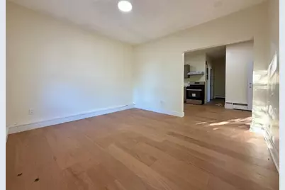 29 Astoria St #1, Boston, MA 02126 - Photo 9