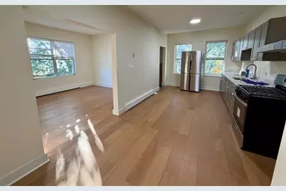 29 Astoria St #2, Boston, MA 02126 - Photo 9