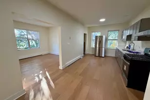 29 Astoria St, Boston, MA 02126 - Photo 9