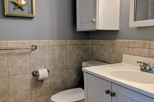 17 Lafield St, Boston, MA 02122 - Photo 5