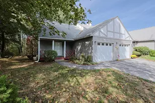 2 Victoria Dr, Auburn, MA 01501 - Photo 1