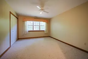 2 Victoria Dr, Auburn, MA 01501 - Photo 19