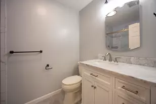 2 Victoria Dr, Auburn, MA 01501 - Photo 17