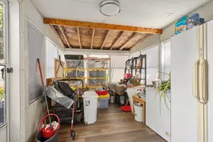 8 Wilmont St, Springfield, MA 01108 - Photo 17