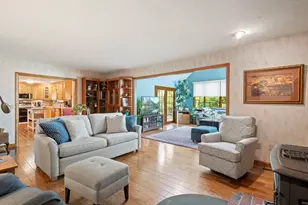 562 South St, Shrewsbury, MA 01545 - Photo 11