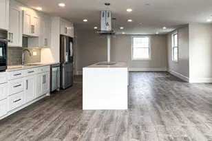 131 Cambridge St, Burlington, MA 01803 - Photo 9