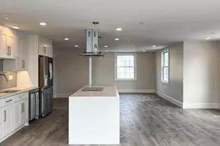 131 Cambridge St, Burlington, MA 01803 - Photo 5