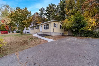 111 Malibu Dr, Springfield, MA 01128 - Photo 23