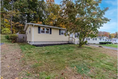 111 Malibu Dr, Springfield, MA 01128 - Photo 21
