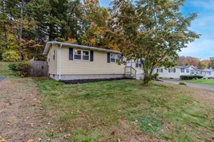 111 Malibu Dr, Springfield, MA 01128 - Photo 21