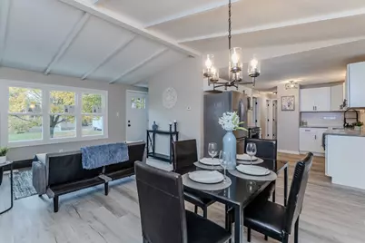 111 Malibu Dr, Springfield, MA 01128 - Photo 5