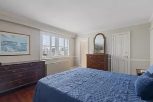 6 Whittier Pl, Boston, MA 02114 - Photo 9