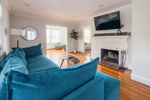 65-67 St James Cir, Newton, MA 02458 - Photo 3