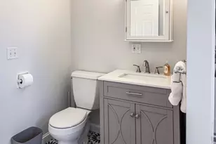 65-67 St James Cir, Newton, MA 02458 - Photo 17