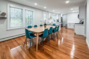 65-67 St James Cir, Newton, MA 02458 - Photo 9