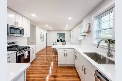 65-67 Saint James Cir #2, Newton, MA 02458 - Photo 13