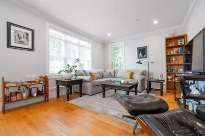 315 College Farm Road #1, Waltham, MA 02451 - Photo 5