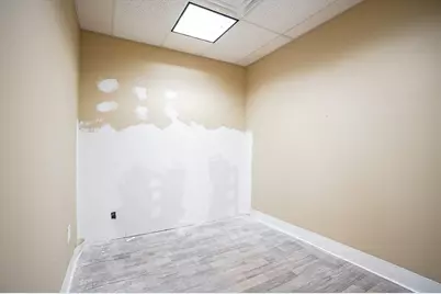 745 Memorial Ave, West Springfield, MA 01089 - Photo 7