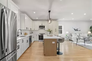 20 Pine Hill Rd, Lynnfield, MA 01940 - Photo 9