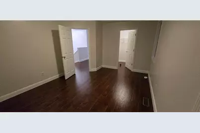 17 Beech St #17, Lowell, MA 01850 - Photo 9