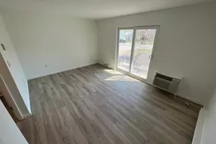 31 Vine St, Weymouth, MA 02188 - Photo 5