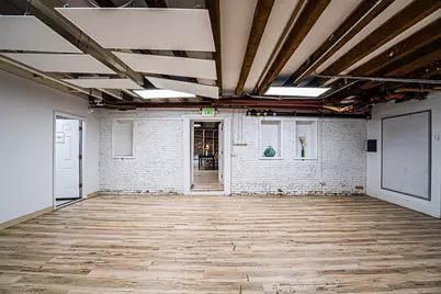 130B Lincoln St, Boston, MA 02111 - Photo 9