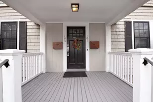 101 King St, Reading, MA 01867 - Photo 3