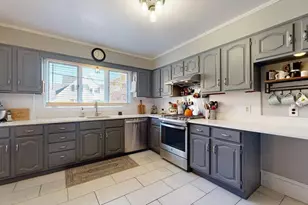 101 King St, Reading, MA 01867 - Photo 15