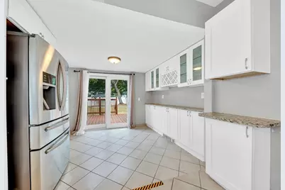 15 Sixth St, Leominster, MA 01453 - Photo 7