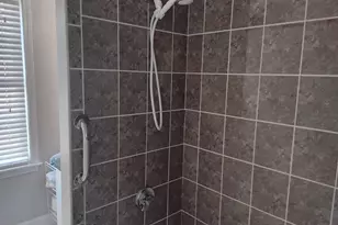 512 Bennington St, Boston, MA 02128 - Photo 31