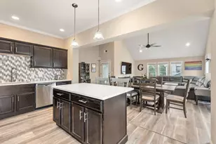 1 Elm St, Boston, MA 02122 - Photo 5