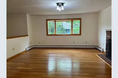 15 Curlew Street, Boston, MA 02132 - Photo 5