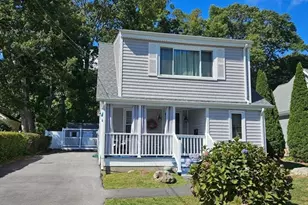 341 Seaview Ave, Swansea, MA 02777 - Photo 1