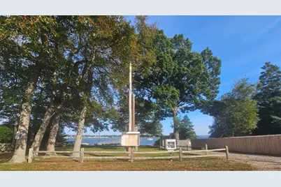 341 Seaview Avenue, Swansea, MA 02777 - Photo 35