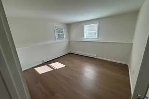 77 Cranston St, Westfield, MA 01085 - Photo 7