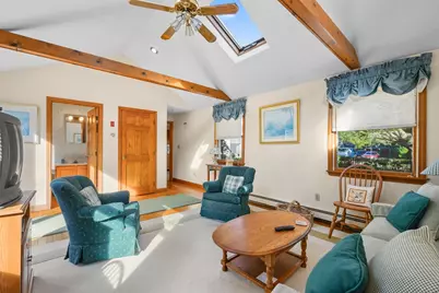 17 South St, Yarmouth, MA 02664 - Photo 5