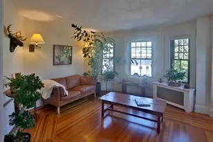 4 Willow Ave, Salem, MA 01970 - Photo 11