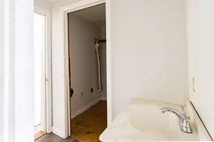 4 E Main St, West Brookfield, MA 01585 - Photo 29